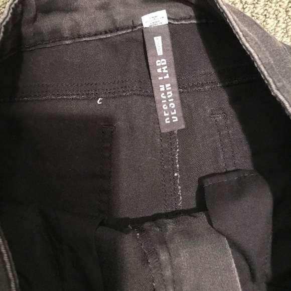 Camouflage pattern Jeans by Design Lab Size 26 - Picture 2 of 4